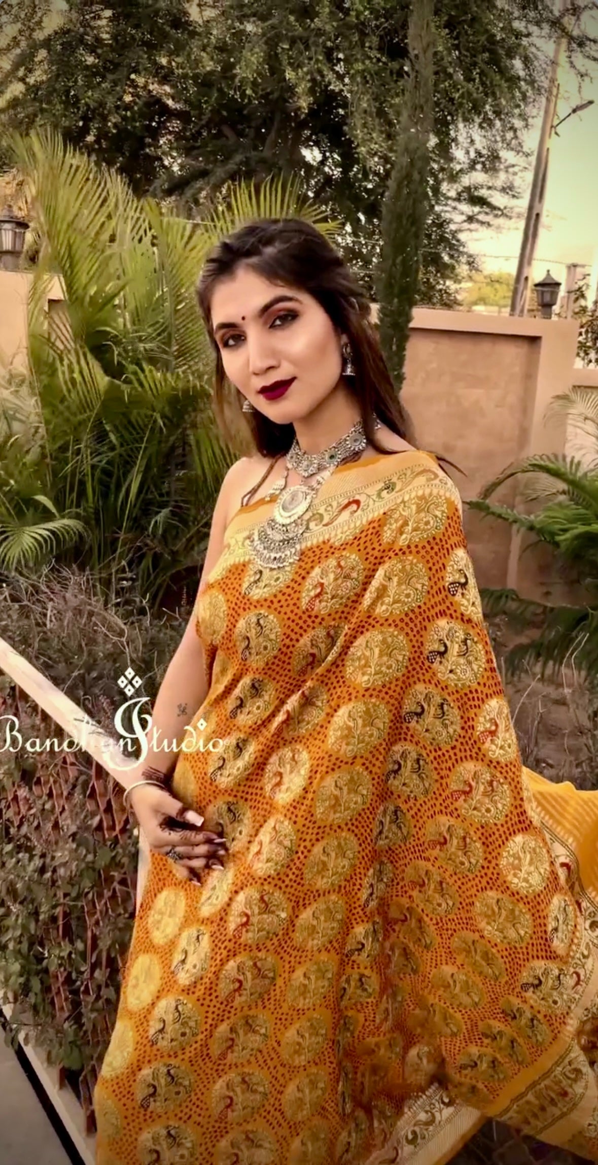 Mustard Meenakari Red dots Bandhani saree