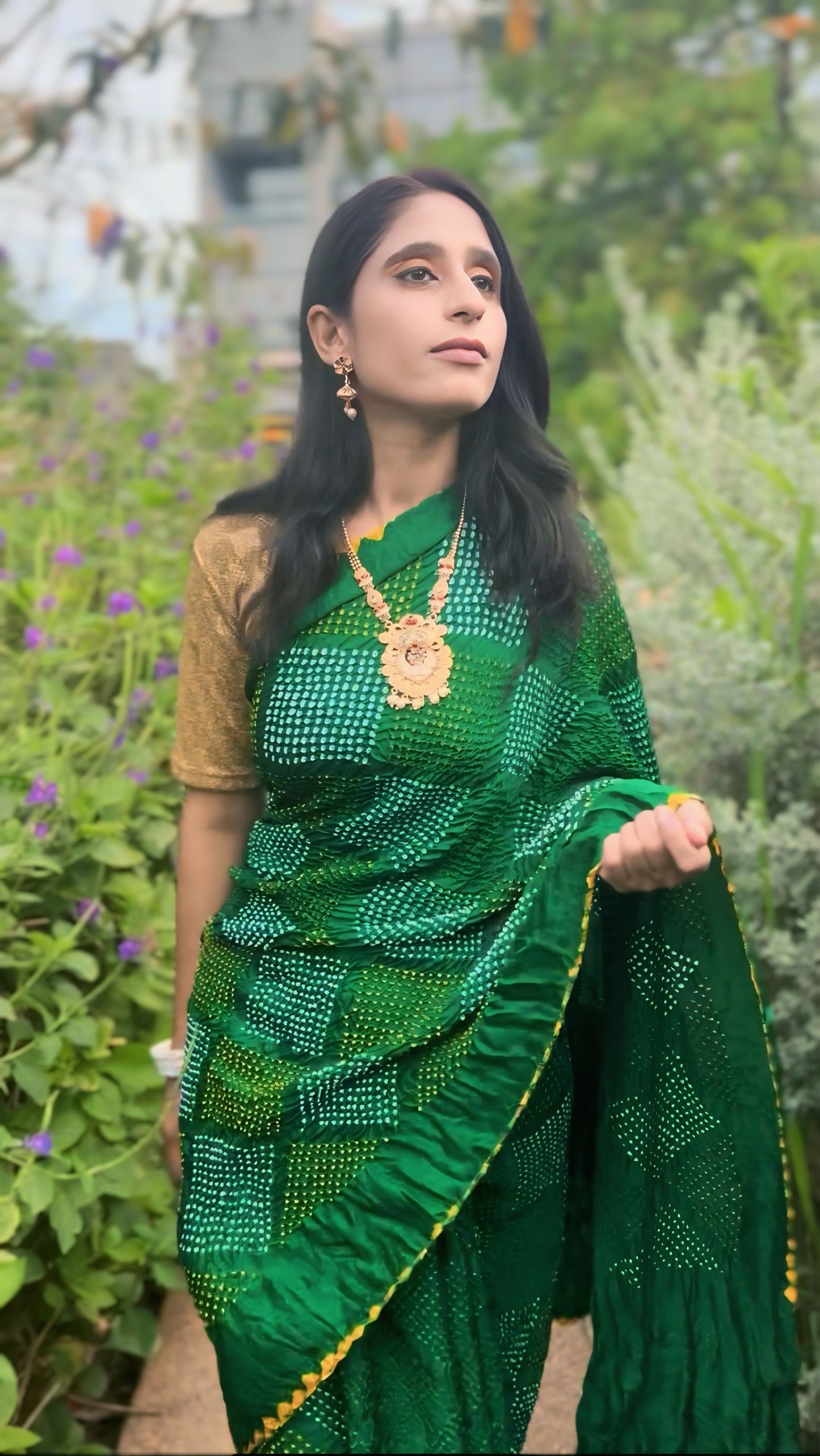 Bottle green Geometric Bandhani on silk
