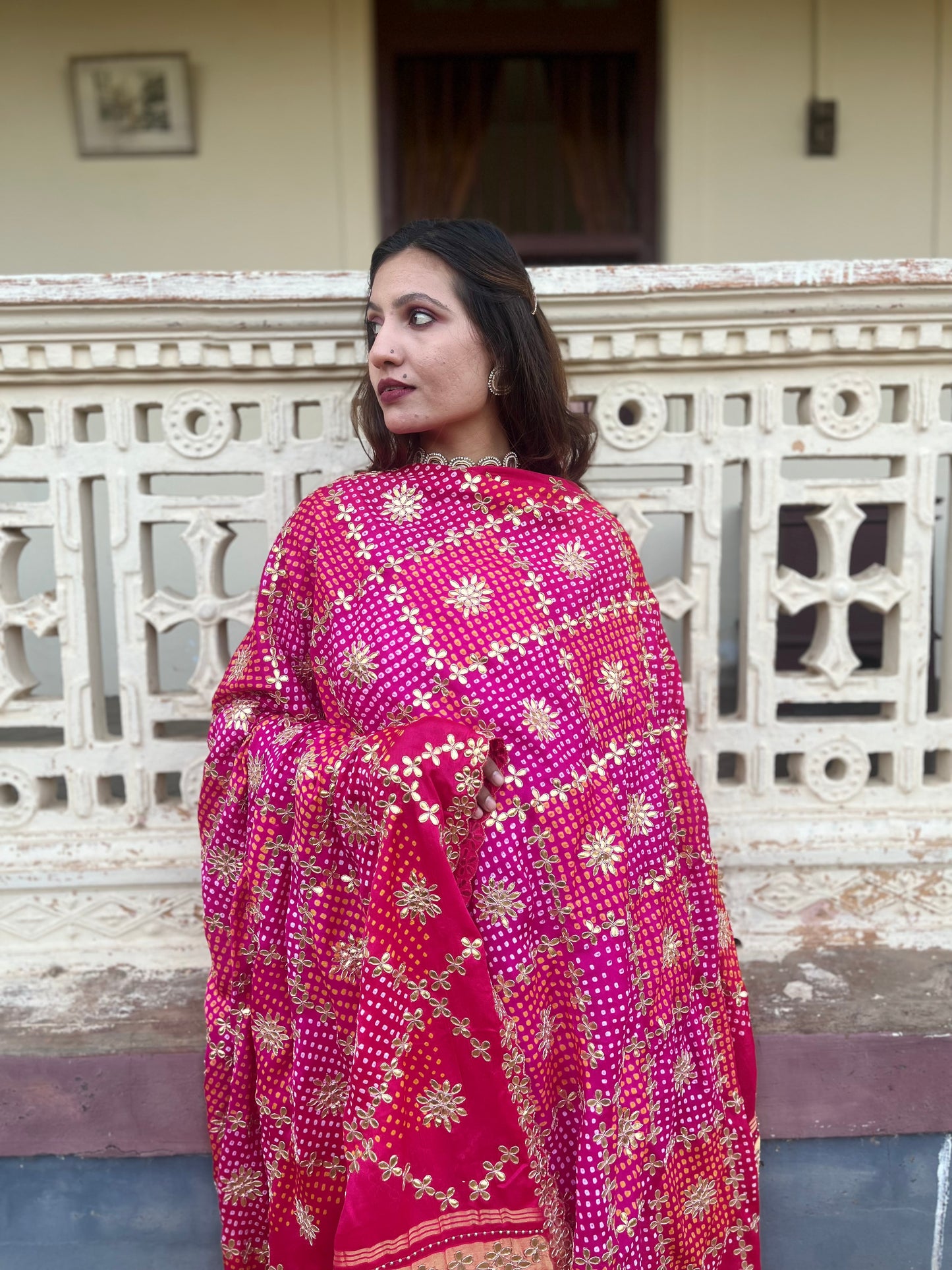 Fuschia- Pink ombré Gotapati handwork Bandhani Dupatta